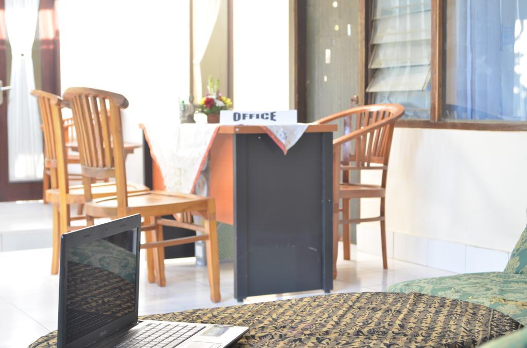 Wijaya Guest House Ubud Esterno foto